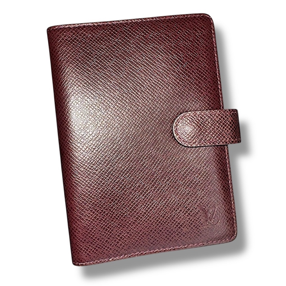 Louis Vuitton Bordeaux Small Ring Taiga Leather Agenda Cover W/ COA